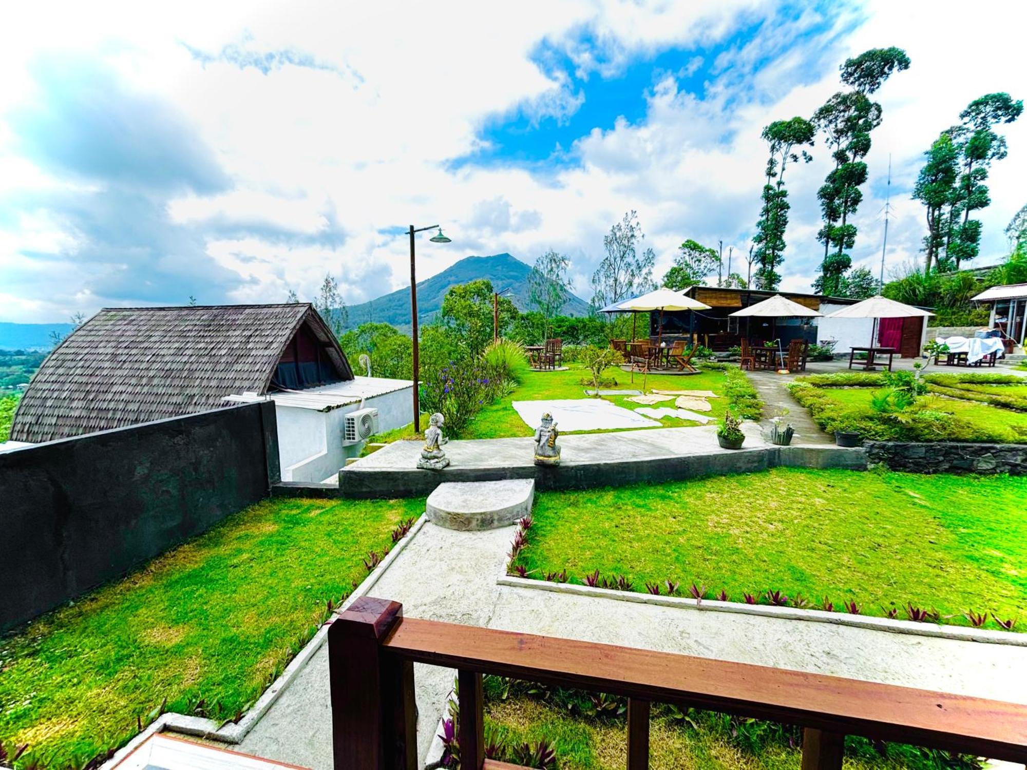 Bali Cottages Lake View Kintamani  Exterior photo